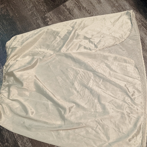 VINTAGE Slip - Picture 1 of 1